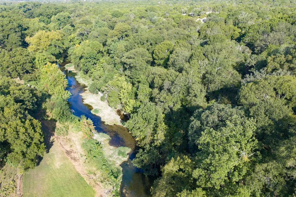 4170 Elm Grove Road Belton, TX 76513
