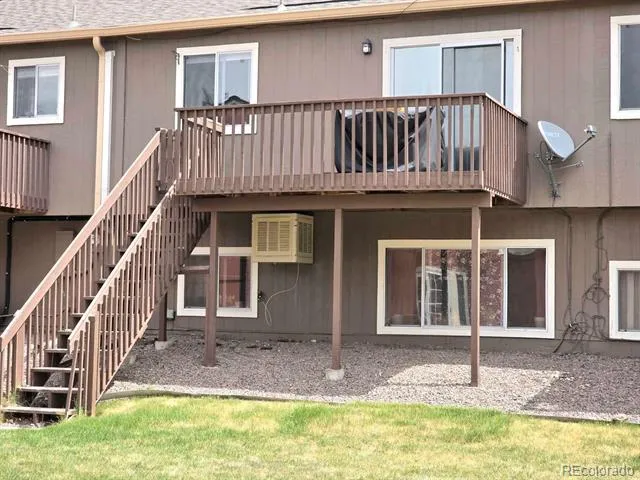 6927 S Bryant Street Littleton, CO 80120