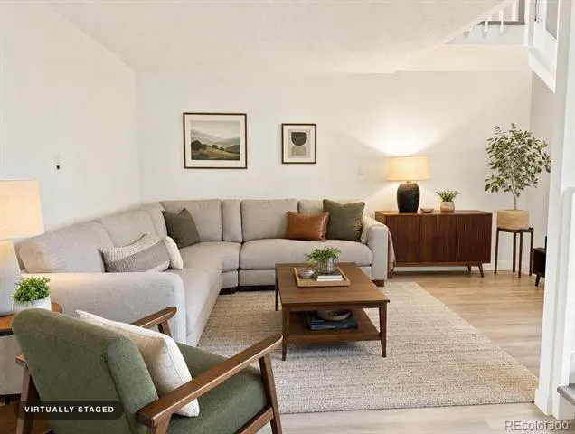 6927 S Bryant Street Littleton, CO 80120
