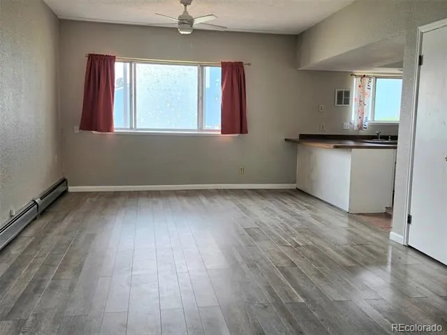6927 S Bryant Street Littleton, CO 80120