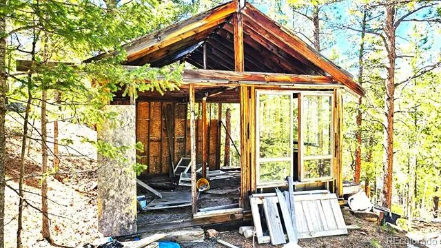 33 Smith Street Bailey, CO 80421