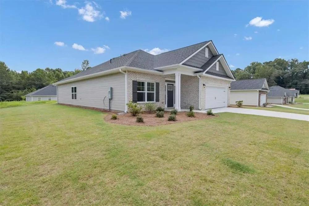 317 Angela Avenue Bowdon, GA 30108