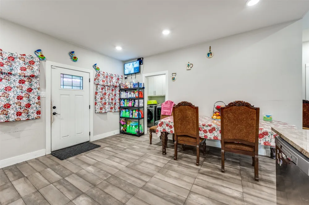 4947 Kildare Avenue Dallas, TX 75216