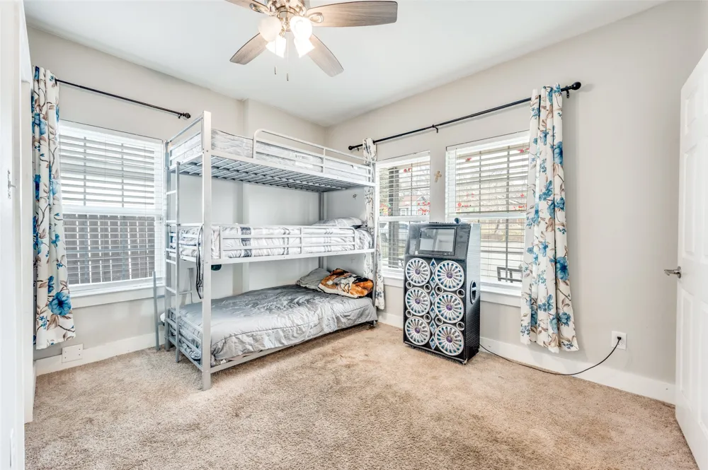 4947 Kildare Avenue Dallas, TX 75216