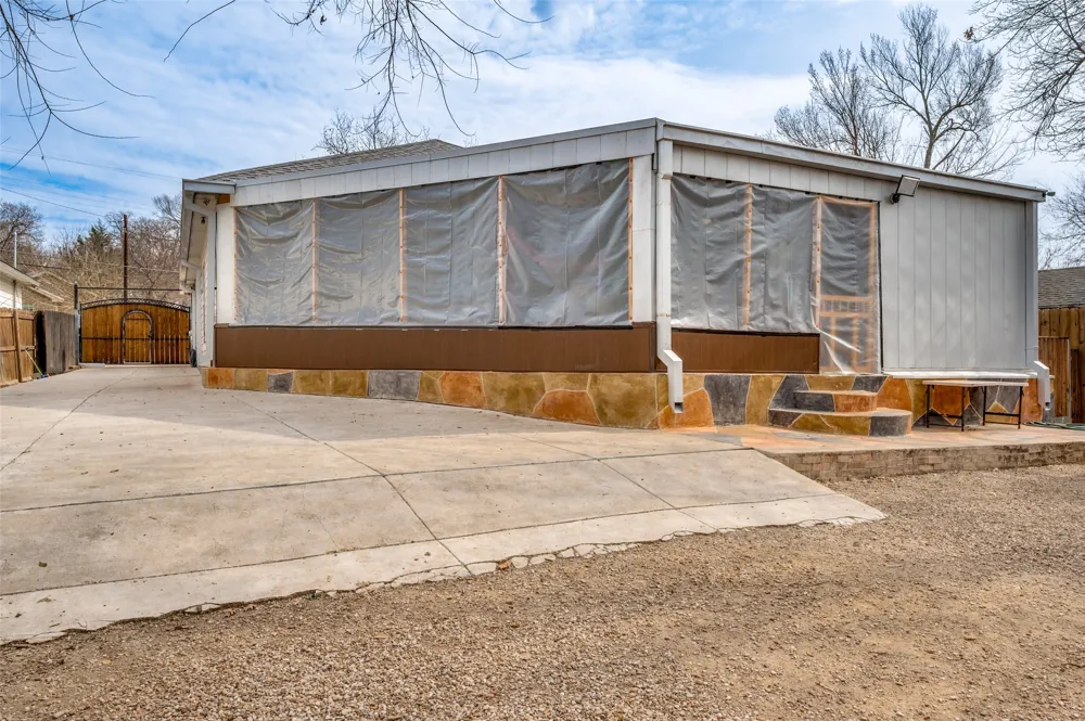 4947 Kildare Avenue Dallas, TX 75216