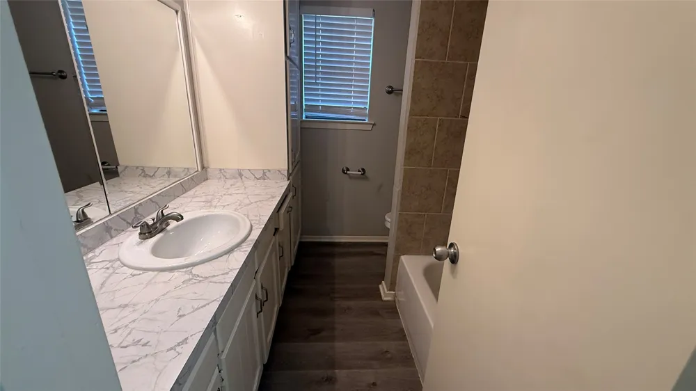 1020 Almond Drive Mansfield, TX 76063