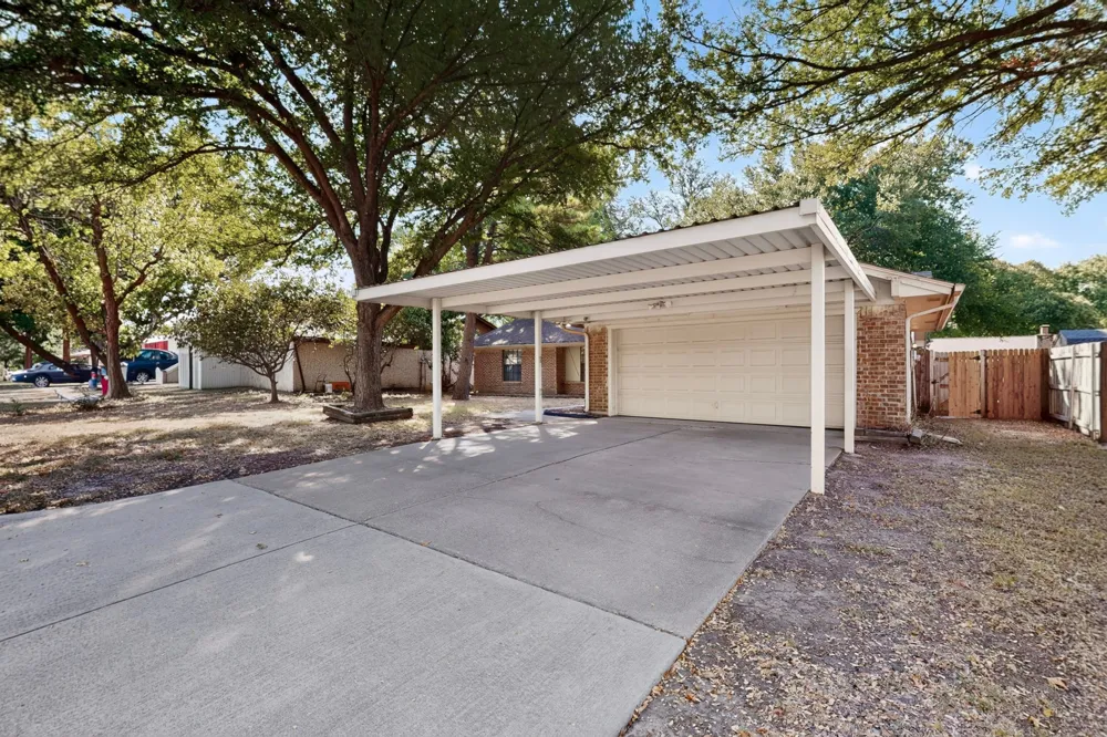 1020 Almond Drive Mansfield, TX 76063