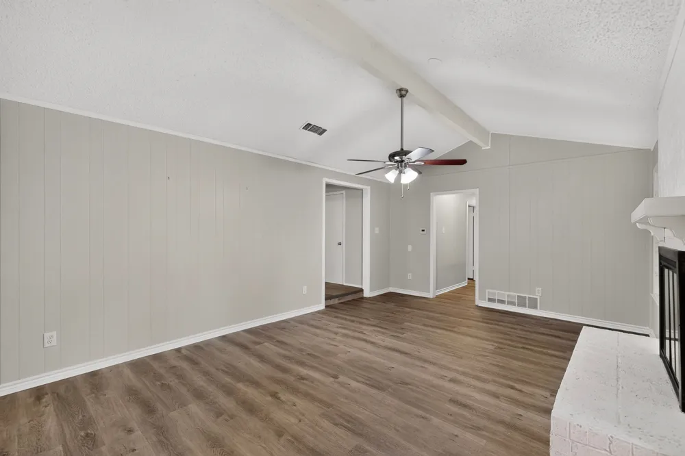 1020 Almond Drive Mansfield, TX 76063