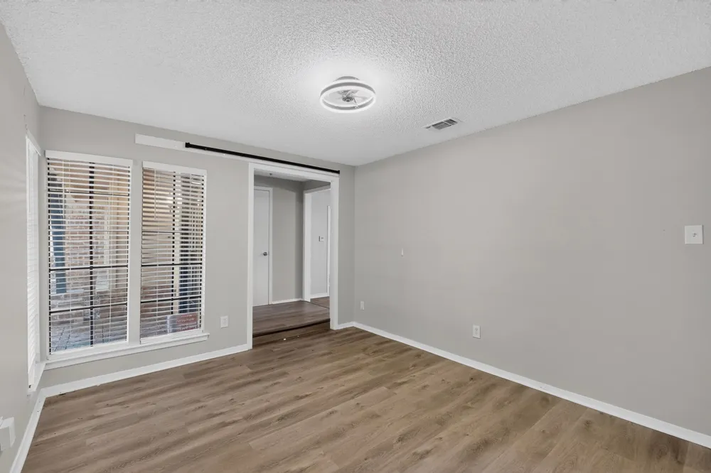 1020 Almond Drive Mansfield, TX 76063