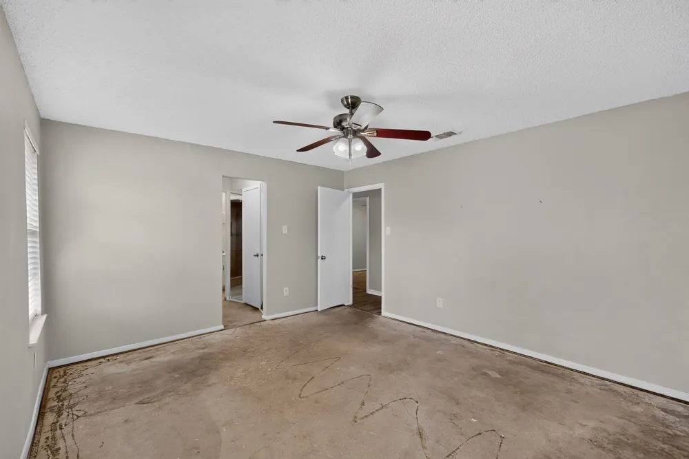 1020 Almond Drive Mansfield, TX 76063