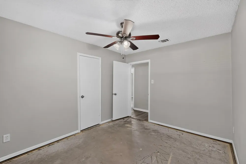 1020 Almond Drive Mansfield, TX 76063