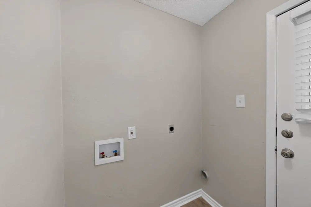 1020 Almond Drive Mansfield, TX 76063