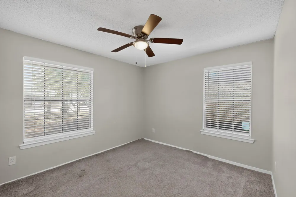 1020 Almond Drive Mansfield, TX 76063