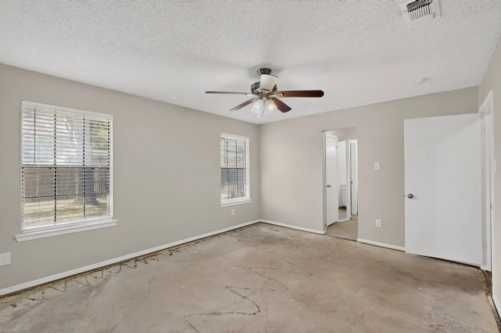 1020 Almond Drive Mansfield, TX 76063