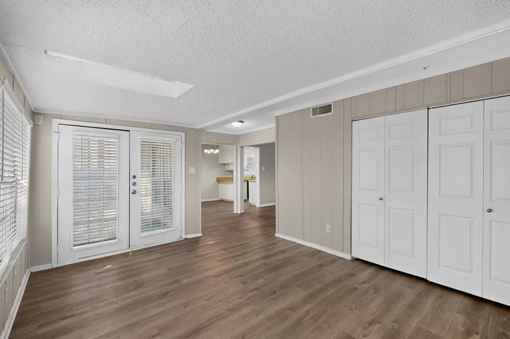1020 Almond Drive Mansfield, TX 76063