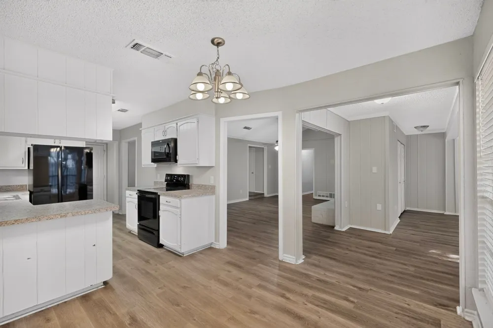 1020 Almond Drive Mansfield, TX 76063