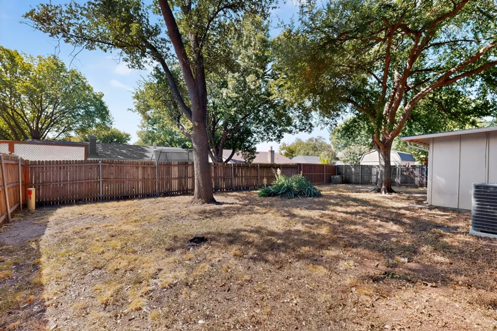 1020 Almond Drive Mansfield, TX 76063