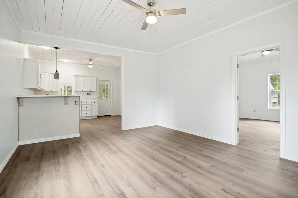 148 County Road 4988 Winnsboro, TX 75494
