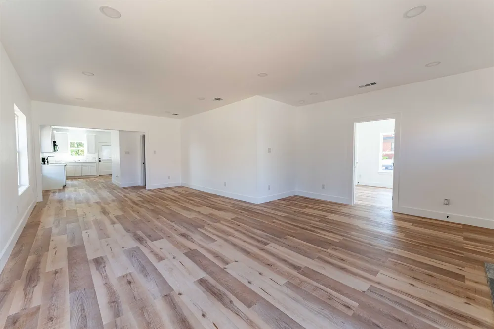 606 Davis Street Sulphur Springs, TX 75482