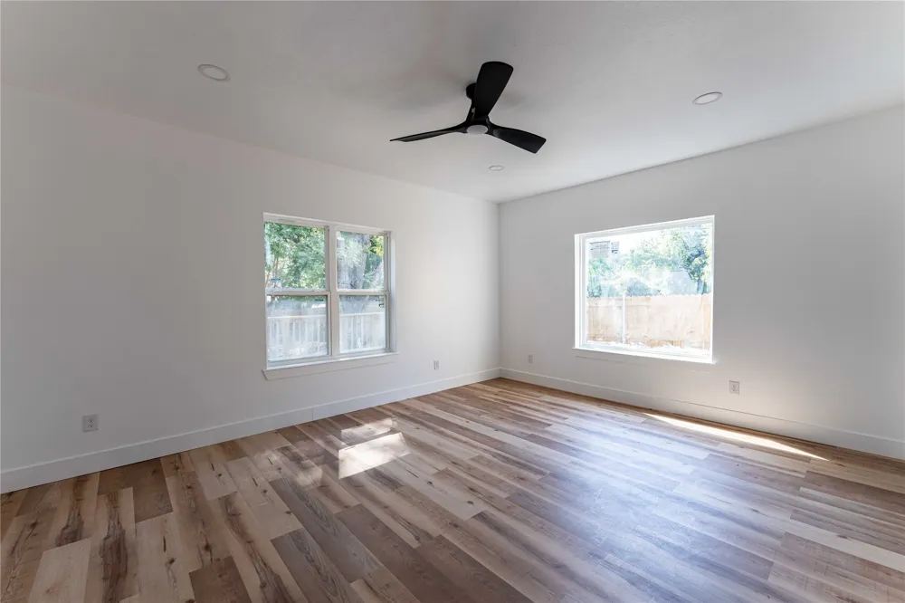 606 Davis Street Sulphur Springs, TX 75482