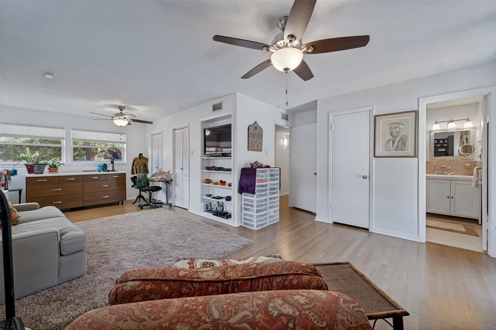 3525 Timberview Road Dallas, TX 75229