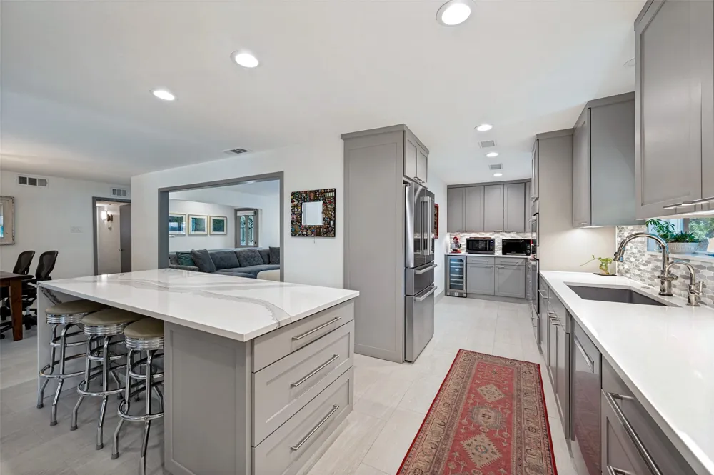3525 Timberview Road Dallas, TX 75229