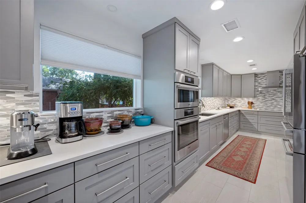 3525 Timberview Road Dallas, TX 75229