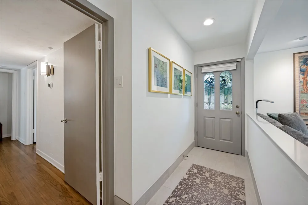 3525 Timberview Road Dallas, TX 75229