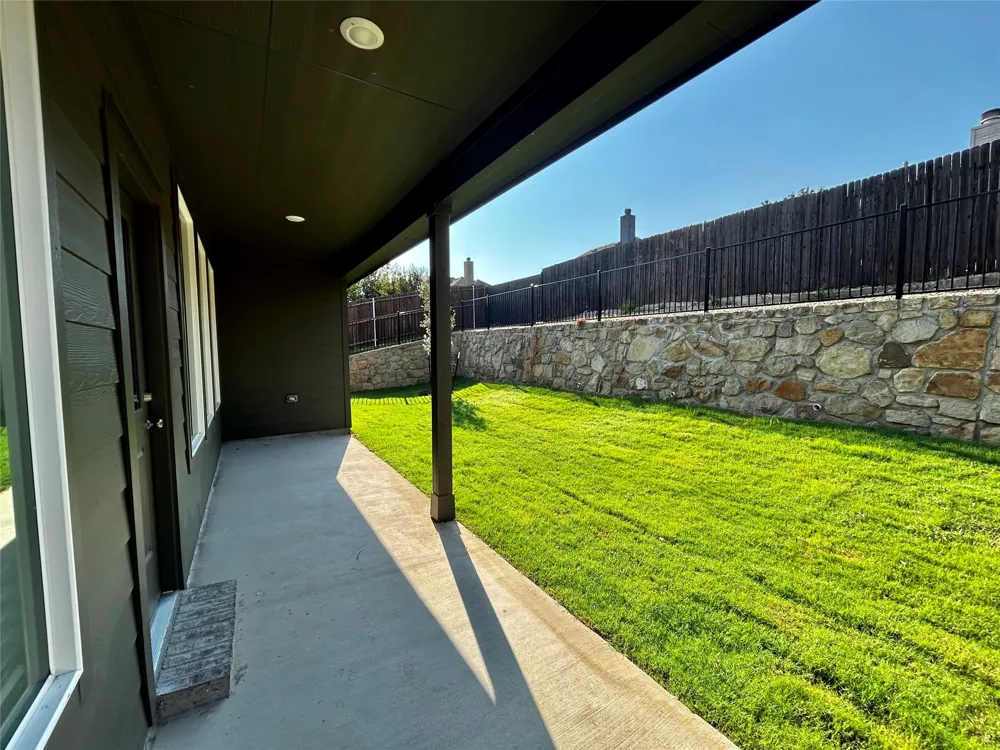 443 Ridge Drive Justin, TX 76247