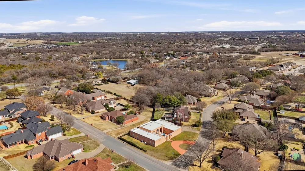 2613 W Cascade Drive Sherman, TX 75092