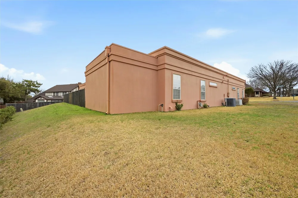 2613 W Cascade Drive Sherman, TX 75092