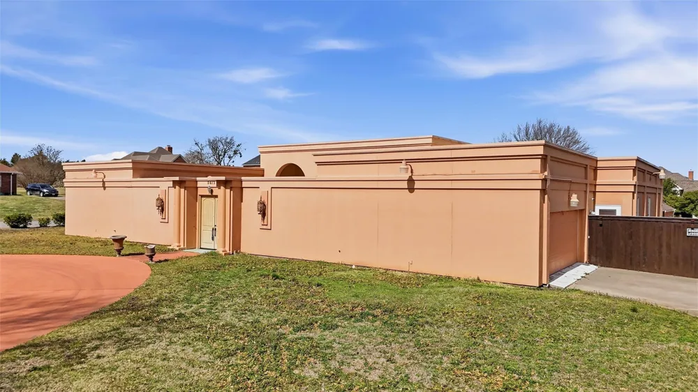 2613 W Cascade Drive Sherman, TX 75092