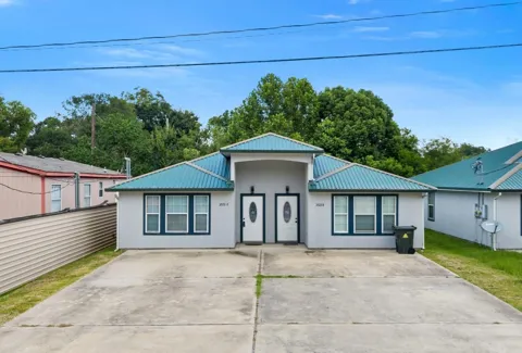 3723 Putnam Drive #A
