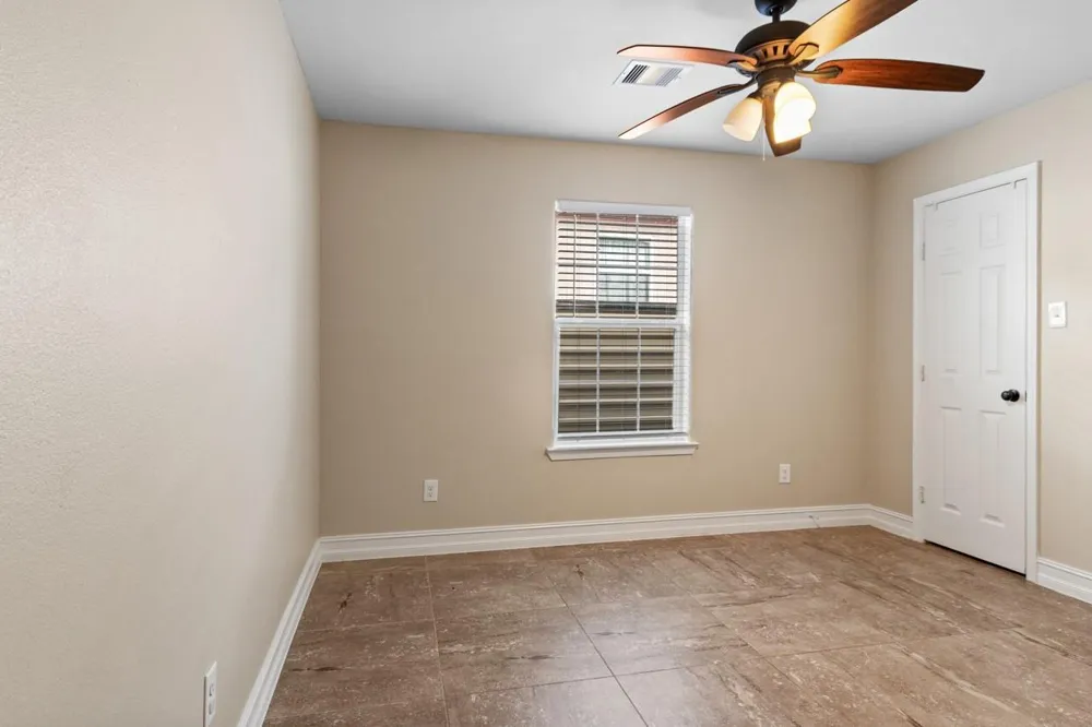 3723 Putnam Drive #A Bacliff, TX 77518