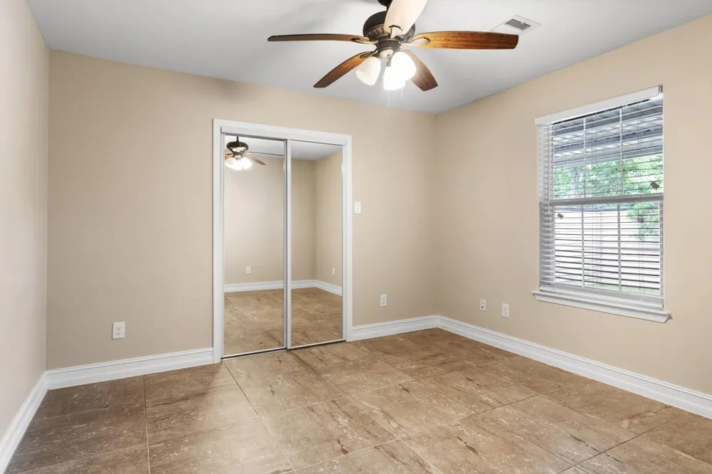 3723 Putnam Drive #A Bacliff, TX 77518