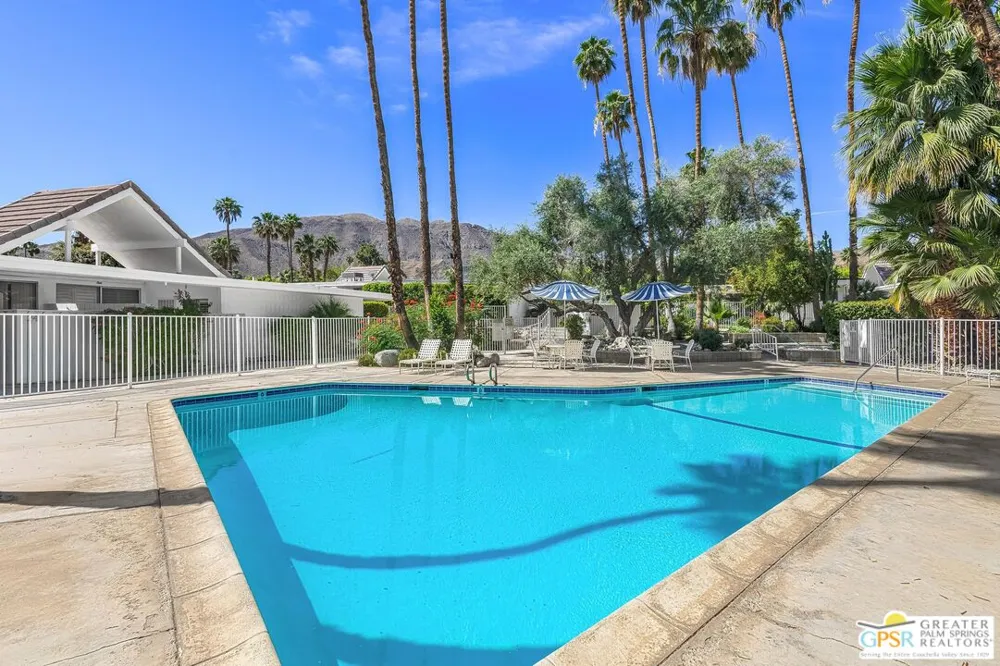 42379 Rancho Las Palmas Drive Rancho Mirage, CA 92270