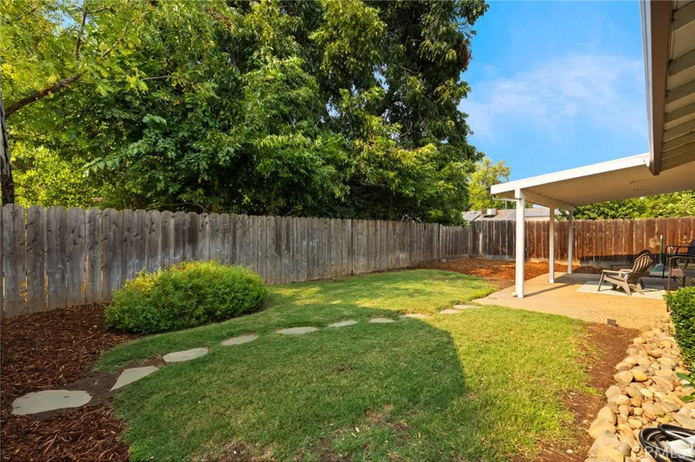 10 Brittany Lane Chico, CA 95926