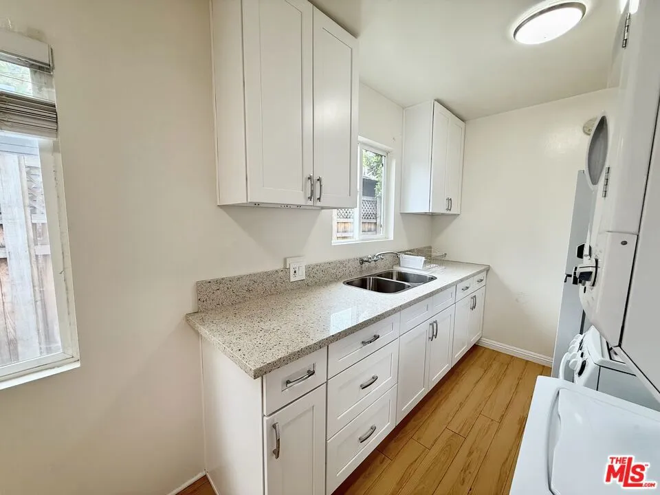 630 Westbourne Drive #A West Hollywood, CA 90069
