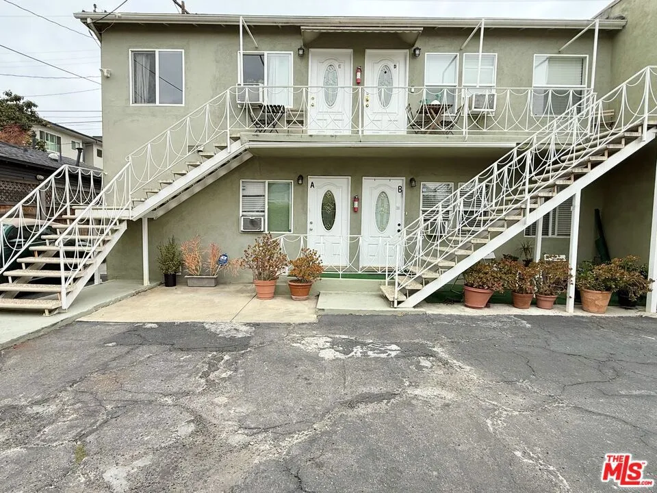630 Westbourne Drive #A West Hollywood, CA 90069