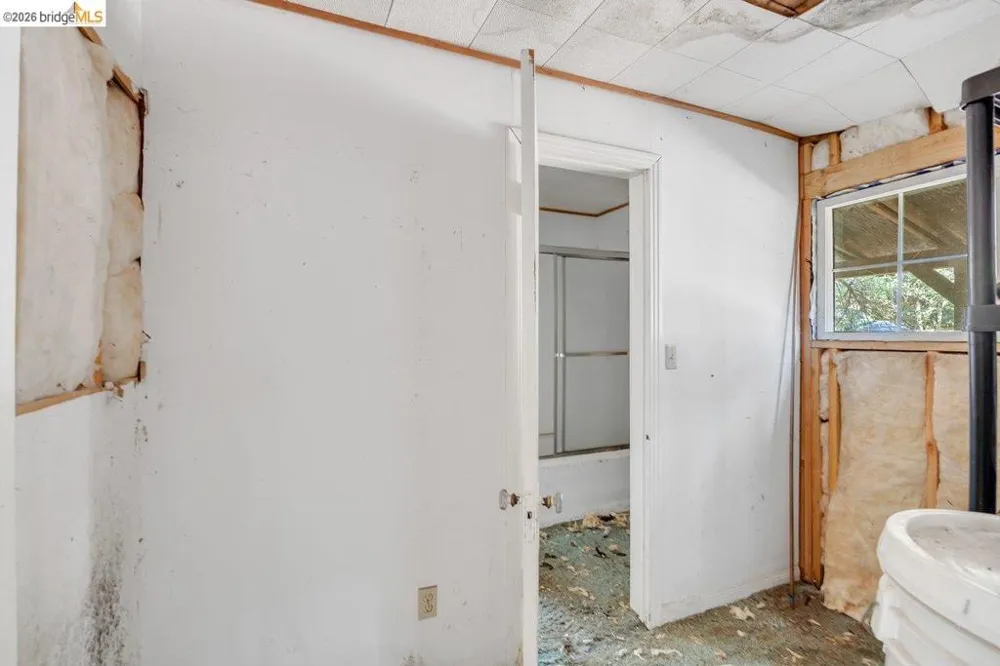 2845 Pine Dr Arnold, CA 95223