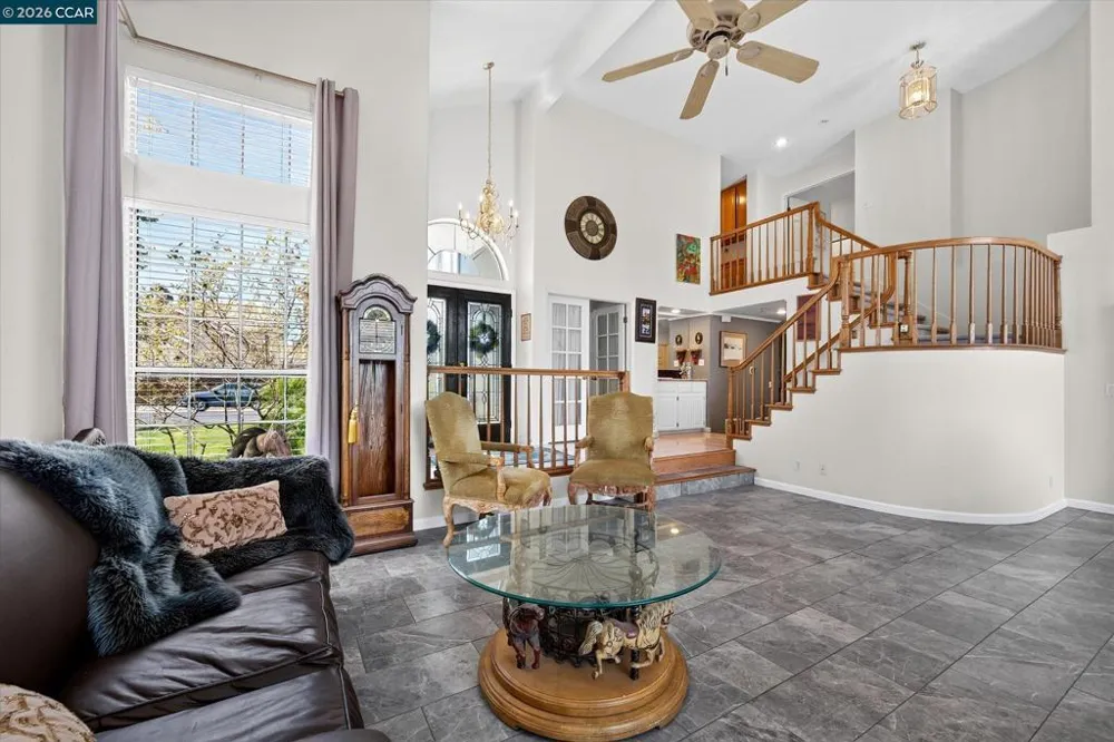 2353 Wayfarer Dr Discovery Bay, CA 94505