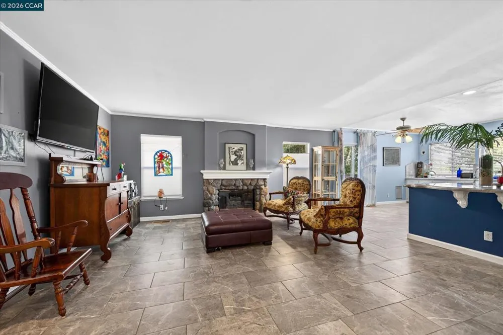 2353 Wayfarer Dr Discovery Bay, CA 94505