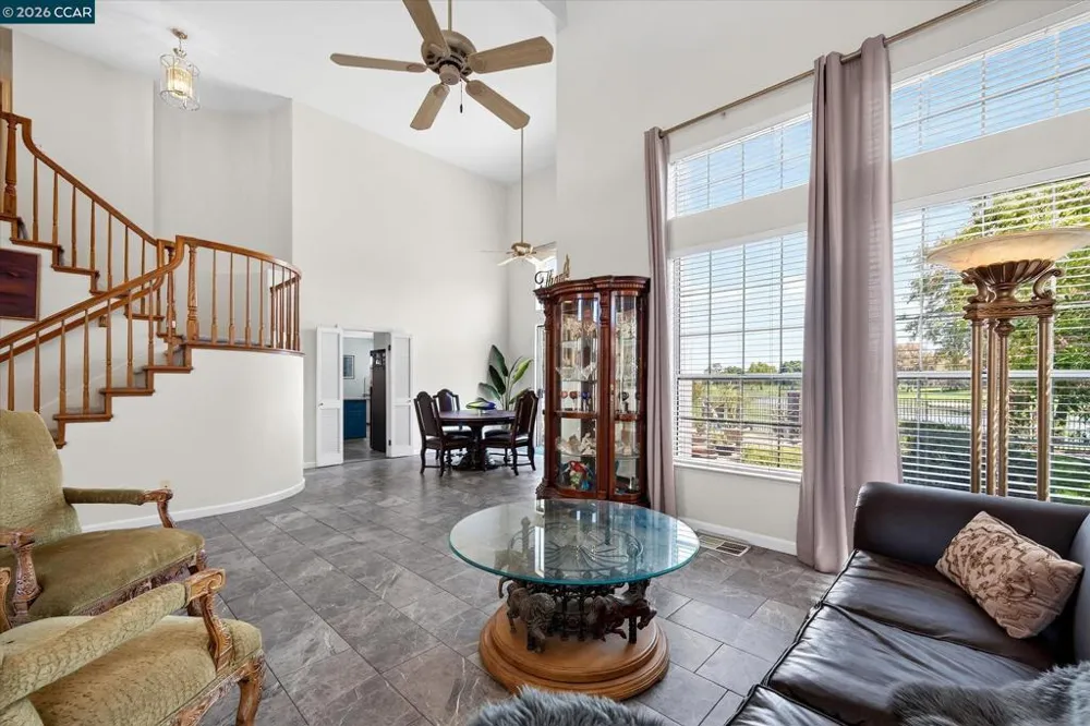 2353 Wayfarer Dr Discovery Bay, CA 94505