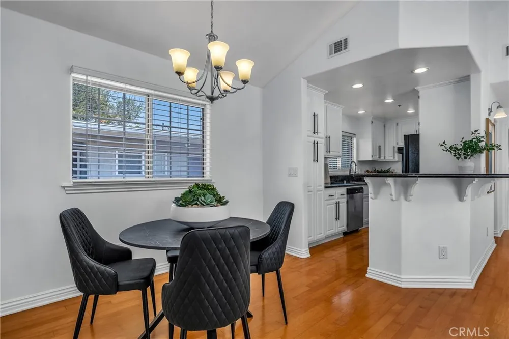 2514 Vanderbilt Lane #C Redondo Beach, CA 90278