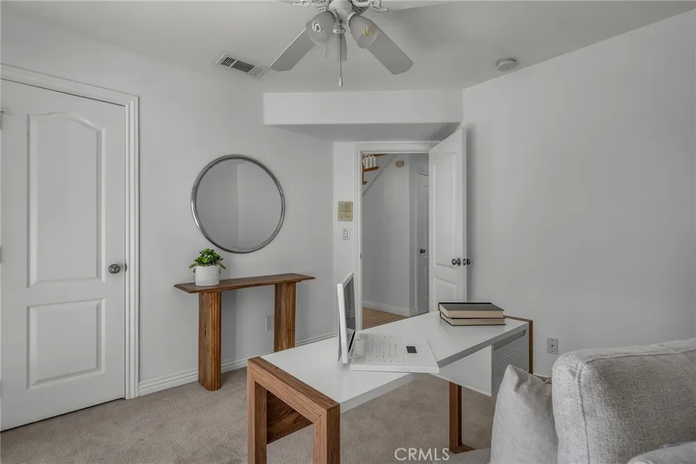 2514 Vanderbilt Lane #C Redondo Beach, CA 90278