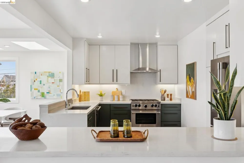 855 Washington Albany, CA 94706