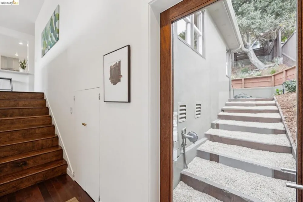 855 Washington Albany, CA 94706