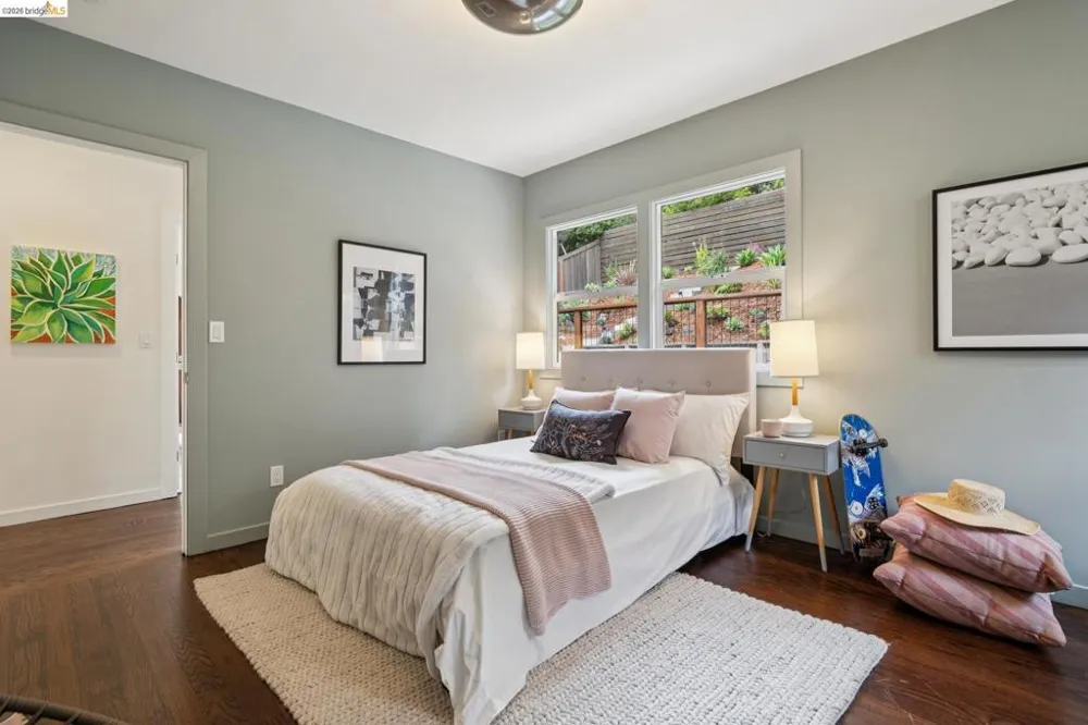 855 Washington Albany, CA 94706