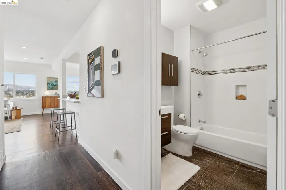 855 Washington Albany, CA 94706