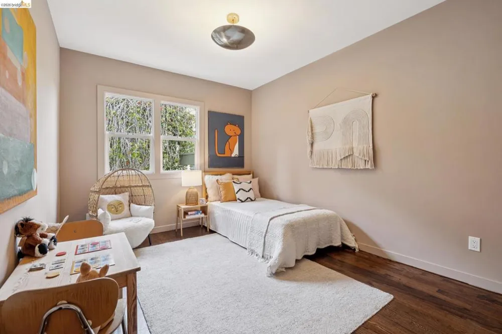 855 Washington Albany, CA 94706